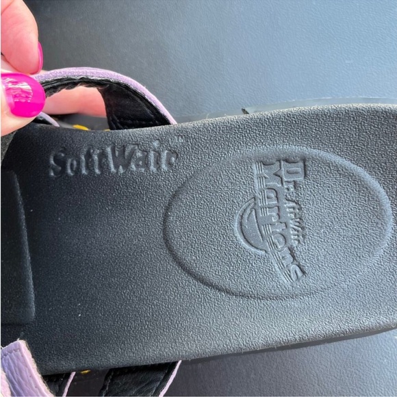 Dr. Martens Women's Blaire Slide Sandal in Lilac. Sz: 7 - Picture 5 of 11